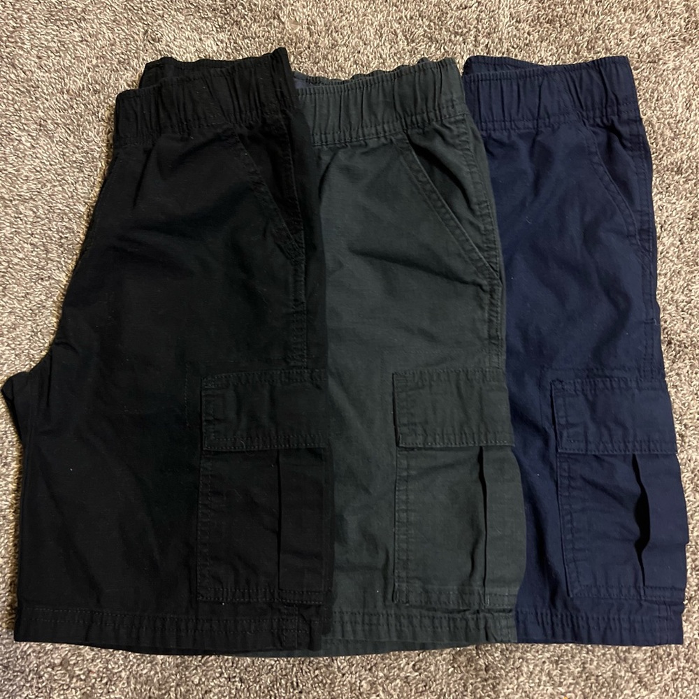 The Children’s place size 8 boys shorts (bundle) pre-owned